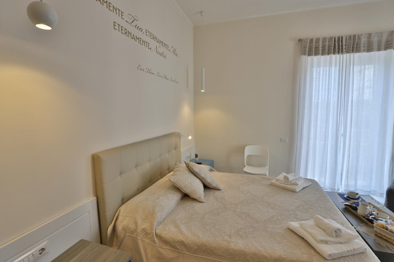 Residenza Eleonora Bed & Breakfast Salerno Exterior photo