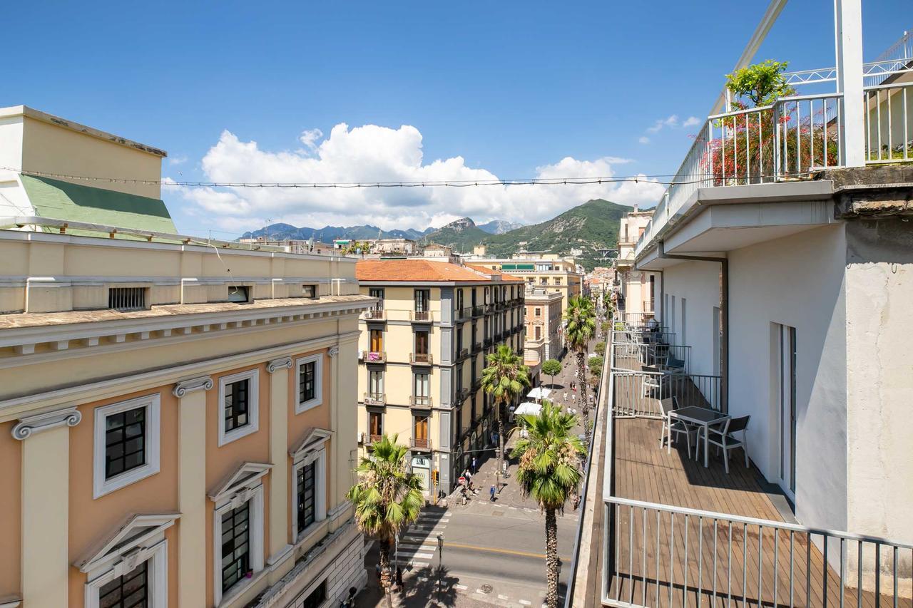 Residenza Eleonora Bed & Breakfast Salerno Exterior photo